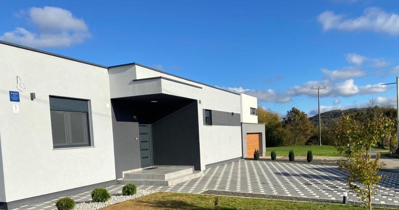 K Relax Place, Varazdinske Toplice, Modern Home With Sauna, Jacuzzi, Wifi 외부 사진