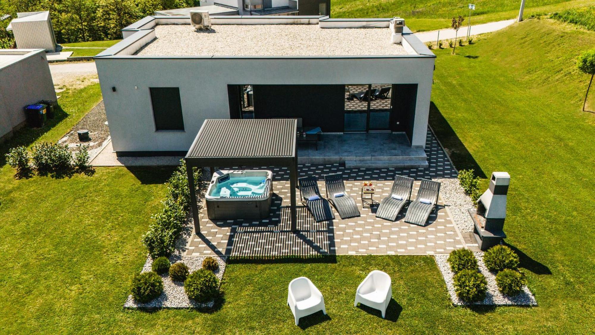 K Relax Place, Varazdinske Toplice, Modern Home With Sauna, Jacuzzi, Wifi 외부 사진